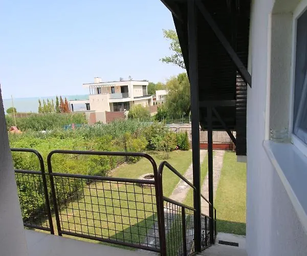 Vakantiehuis Nefelejcs Zamárdi